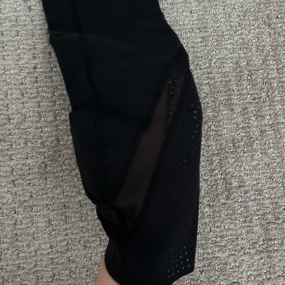 Lululemon wunder under hi rise laser cut - Picture 3 of 9